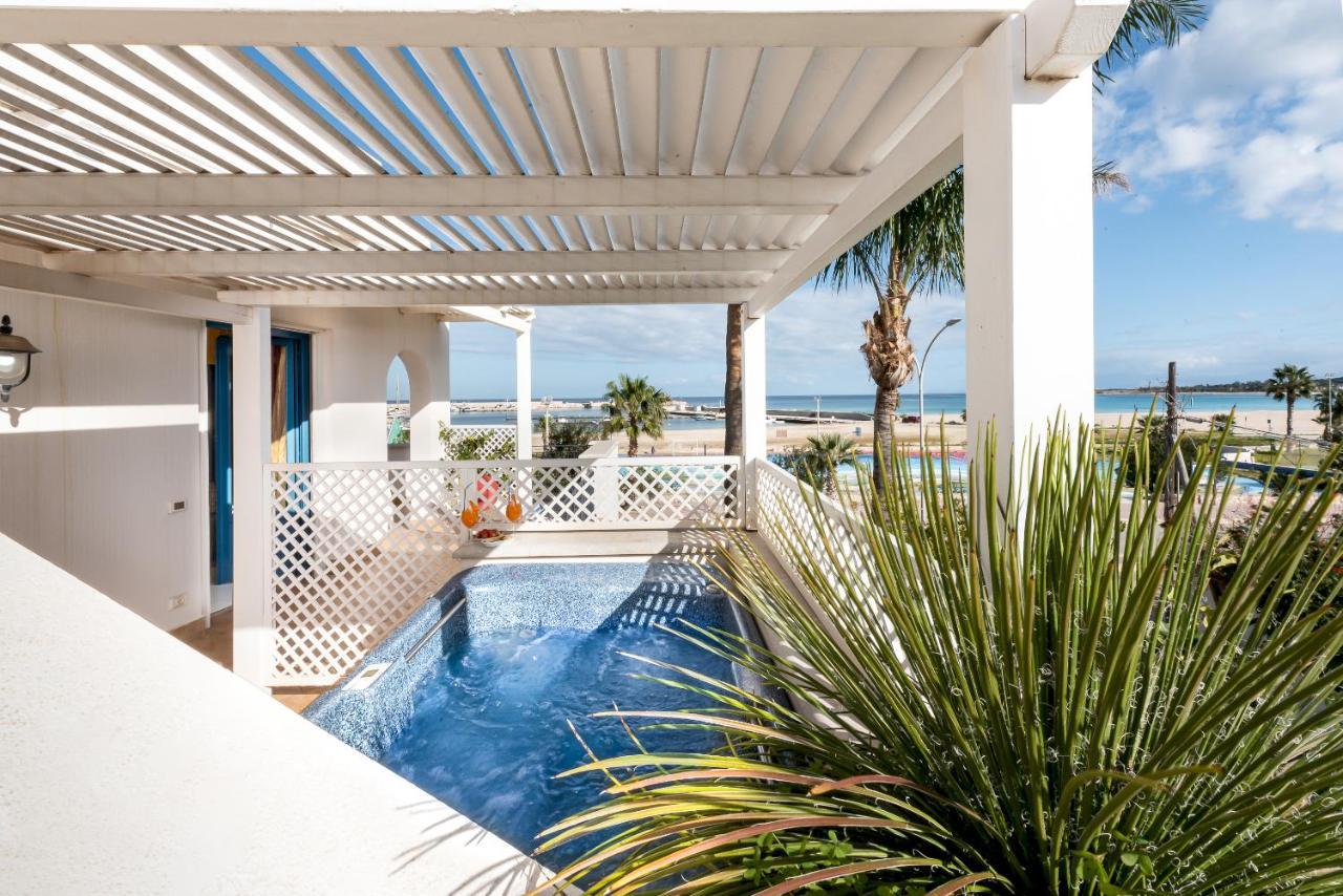 Hotel Ristorante Mediterraneo Faro San Vito Lo Capo Eksteriør bilde