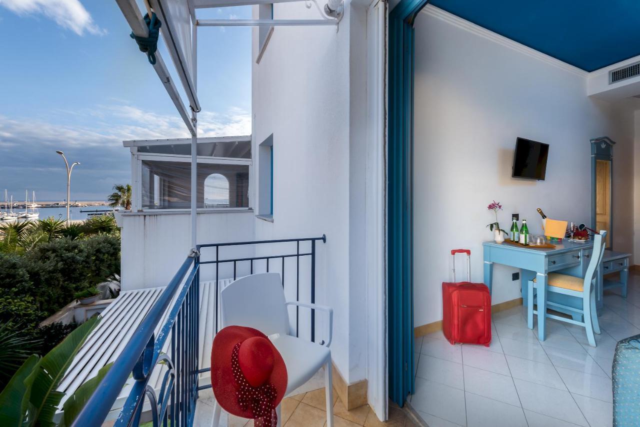 Hotel Ristorante Mediterraneo Faro San Vito Lo Capo Eksteriør bilde