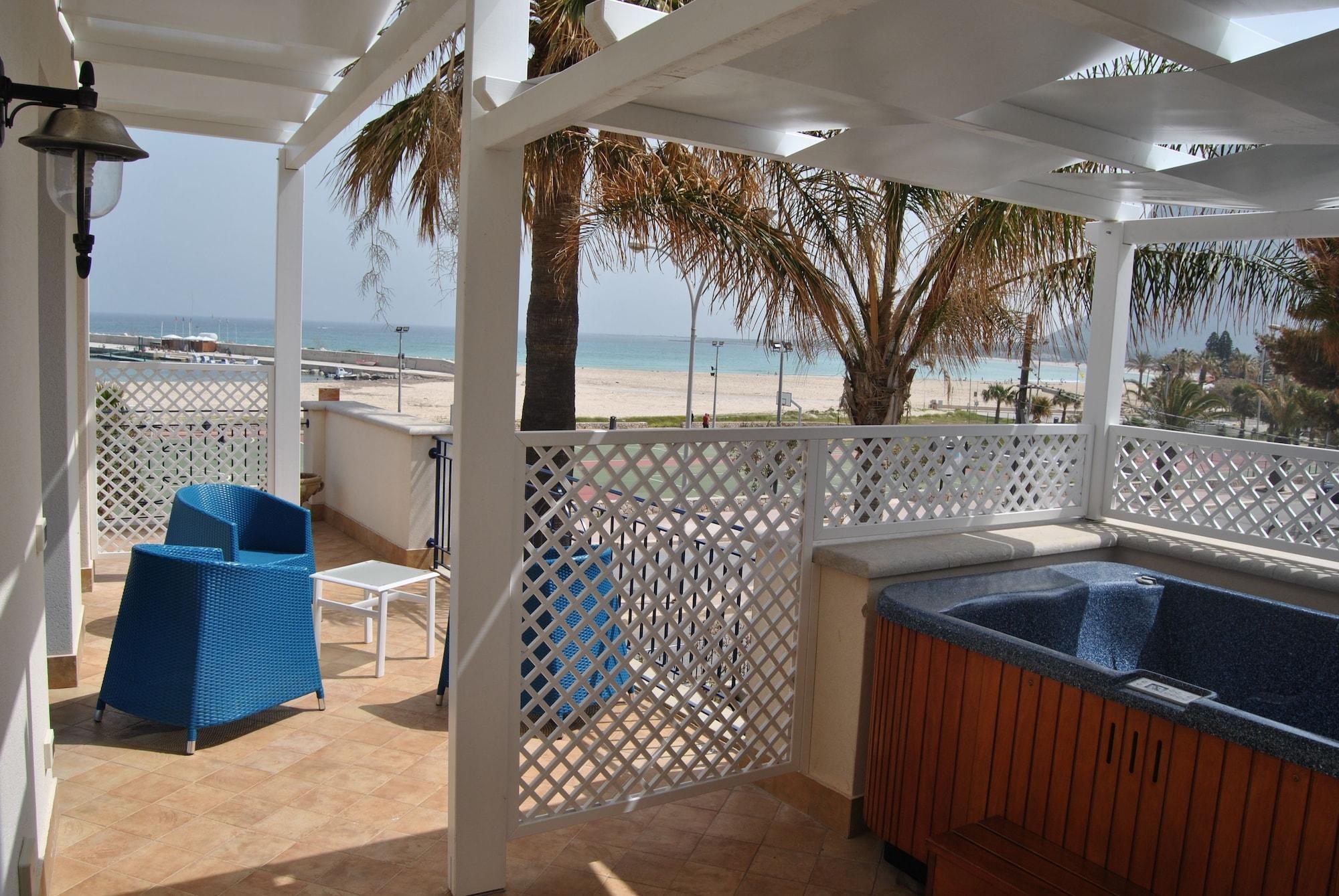 Hotel Ristorante Mediterraneo Faro San Vito Lo Capo Eksteriør bilde