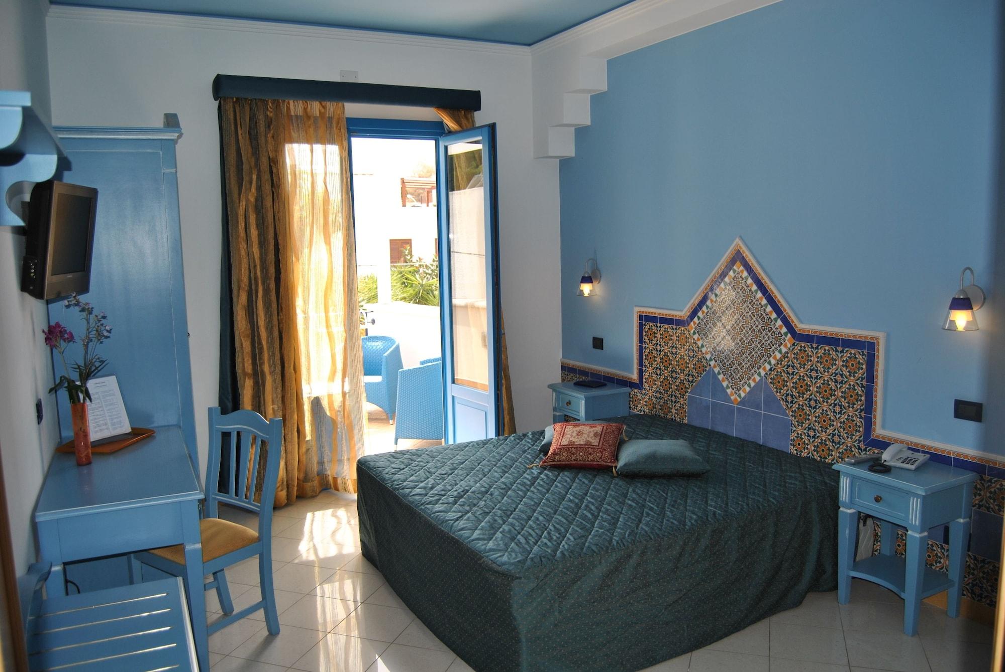 Hotel Ristorante Mediterraneo Faro San Vito Lo Capo Eksteriør bilde