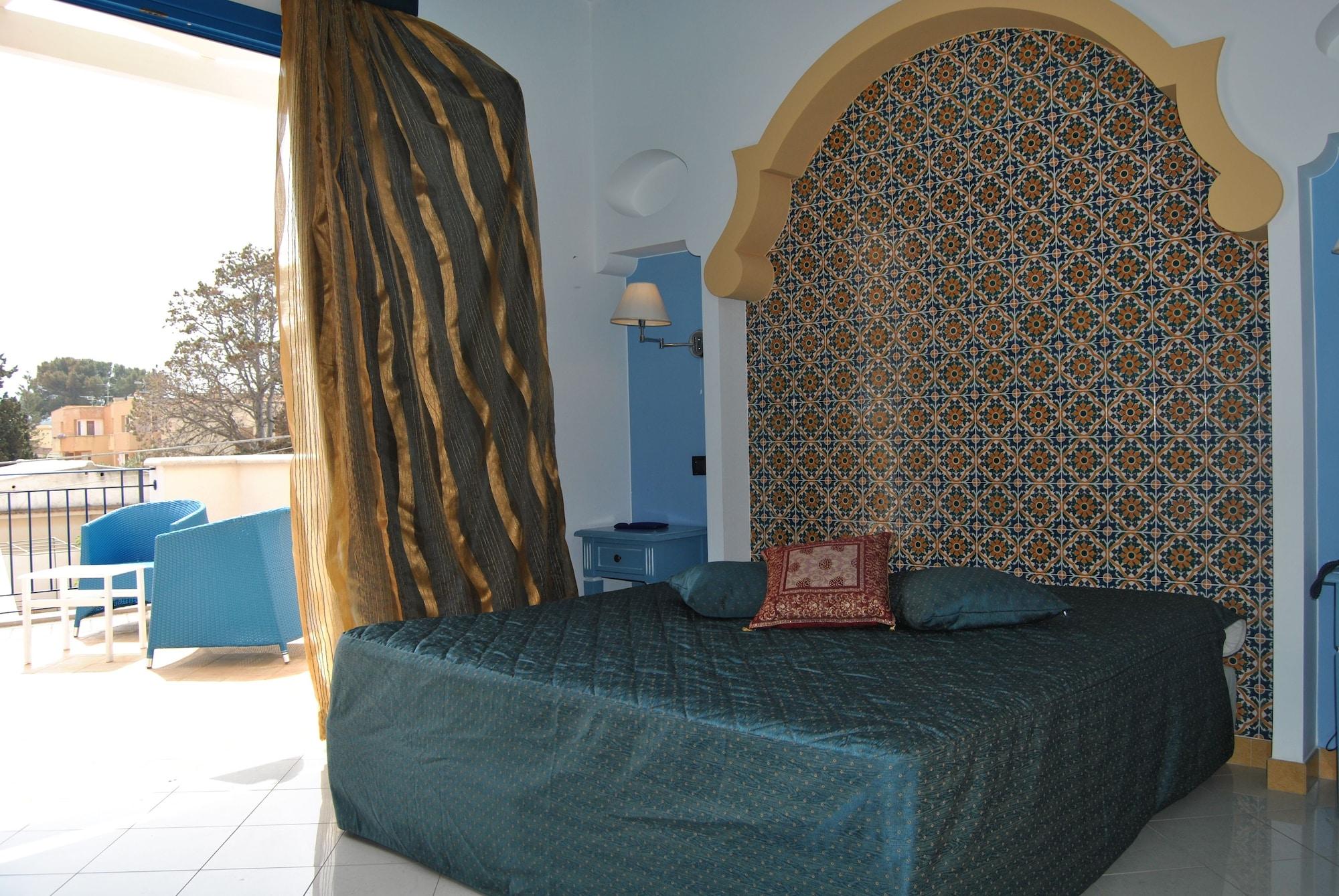 Hotel Ristorante Mediterraneo Faro San Vito Lo Capo Eksteriør bilde