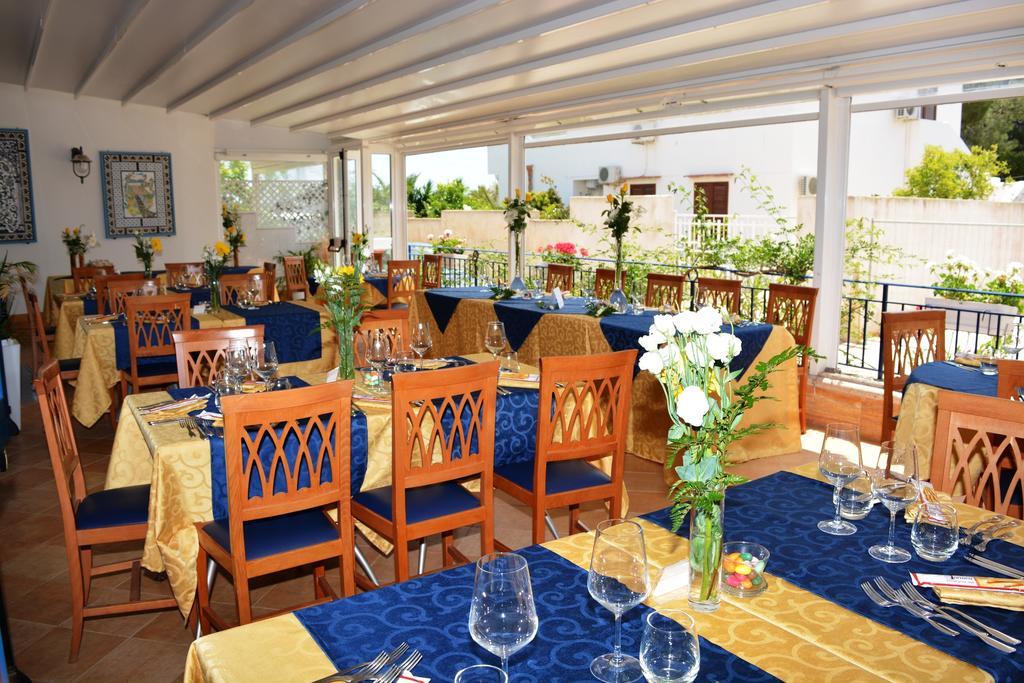 Hotel Ristorante Mediterraneo Faro San Vito Lo Capo Eksteriør bilde