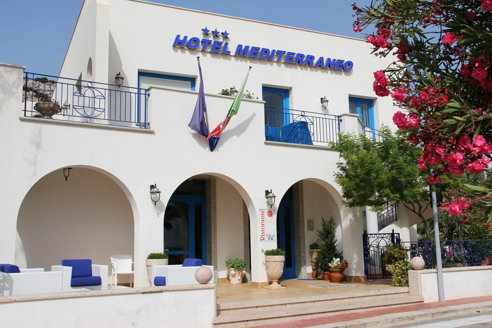 Hotel Ristorante Mediterraneo Faro San Vito Lo Capo Eksteriør bilde